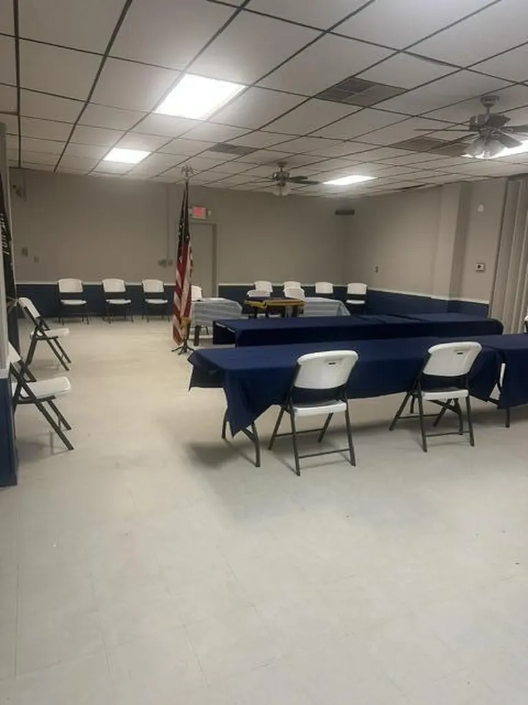2415 E Laketon Avenue Muskegon Charter Township MI 49442