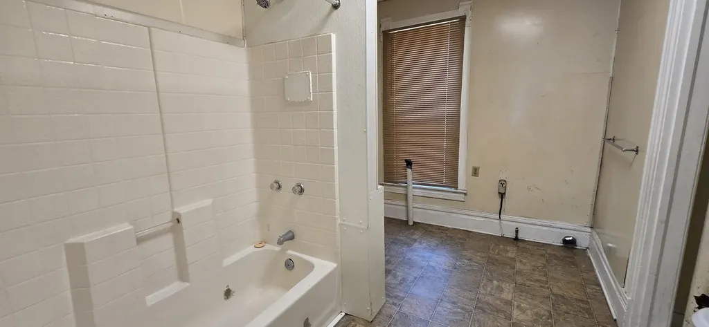 2744 8th Street Muskegon Heights City MI 49444