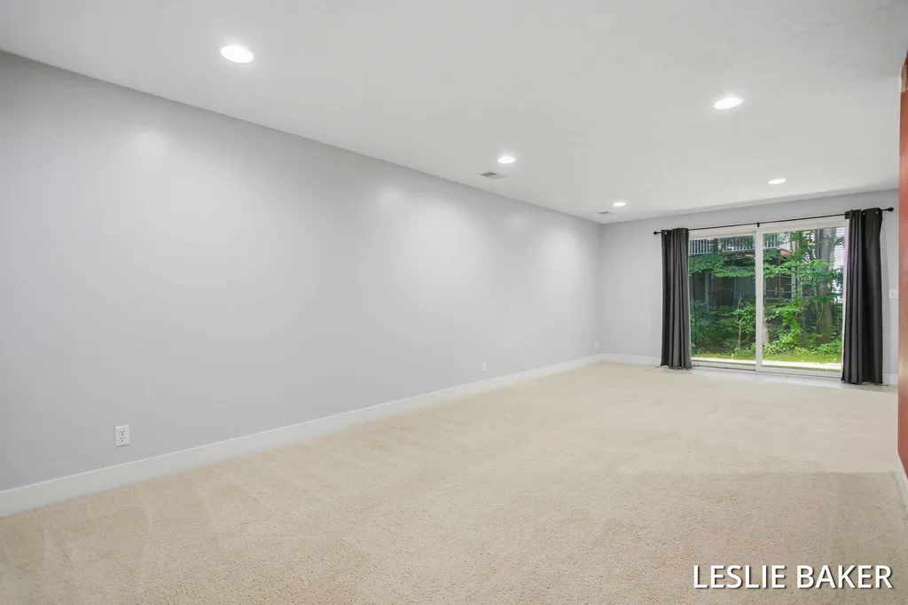 14806 Woodswalk Court Spring Lake Township MI 49456