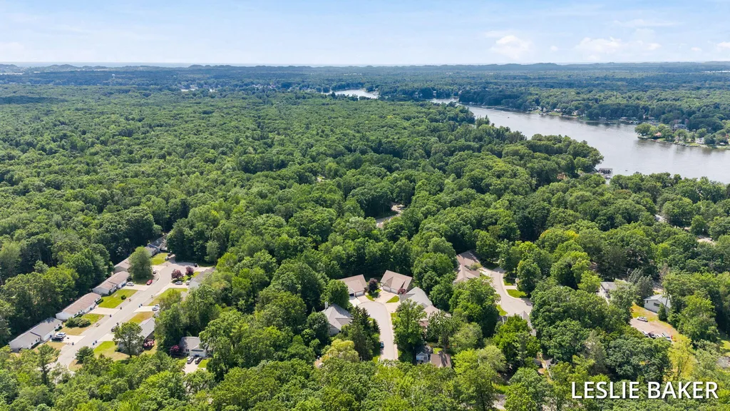 14806 Woodswalk Court Spring Lake Township MI 49456