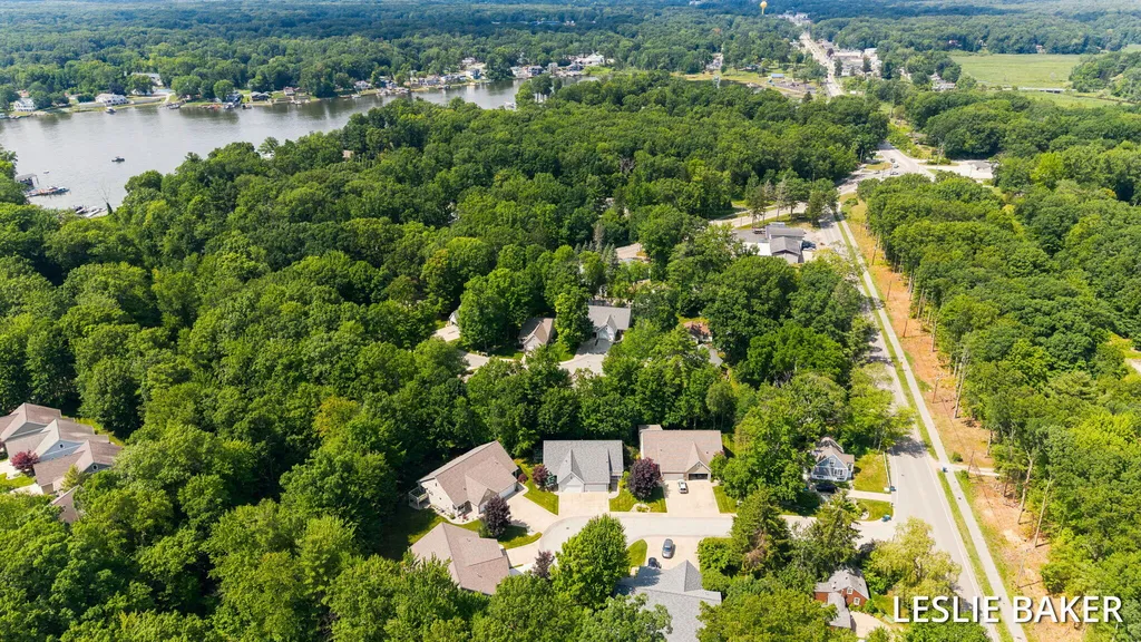 14806 Woodswalk Court Spring Lake Township MI 49456
