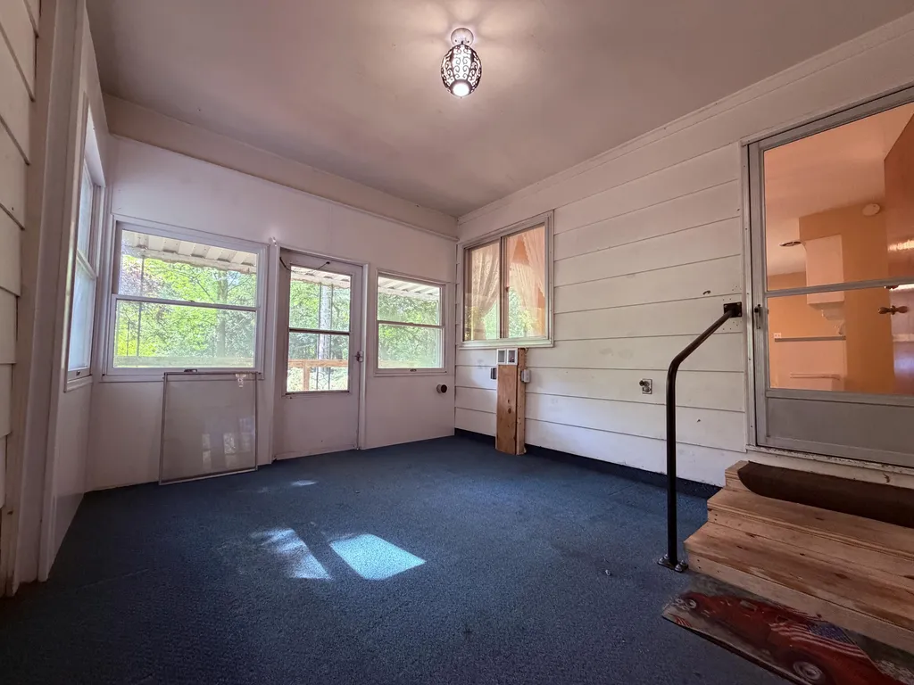1968 Holton Road Muskegon Charter Township MI 49445
