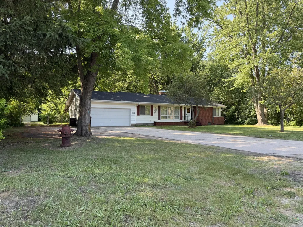 1968 Holton Road Muskegon Charter Township MI 49445