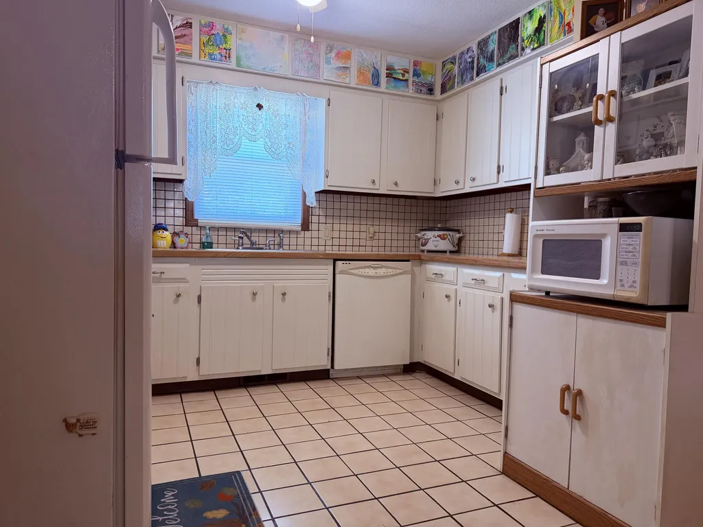 2334 Josephine Avenue Fruitport Charter Township MI 49444