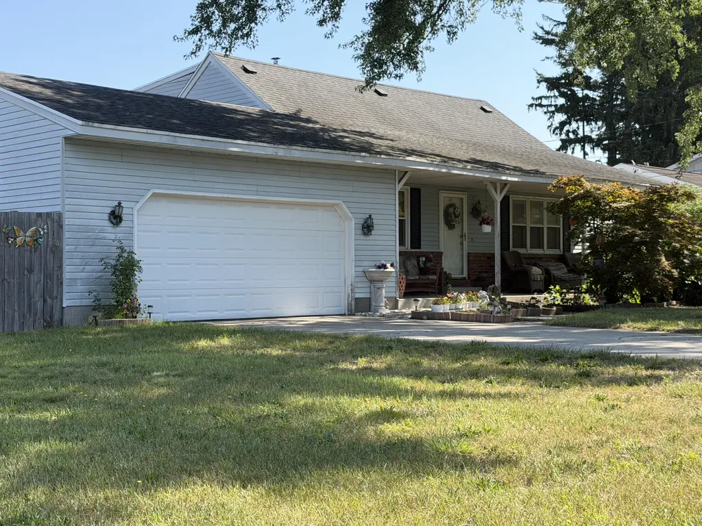 2334 Josephine Avenue Fruitport Charter Township MI 49444