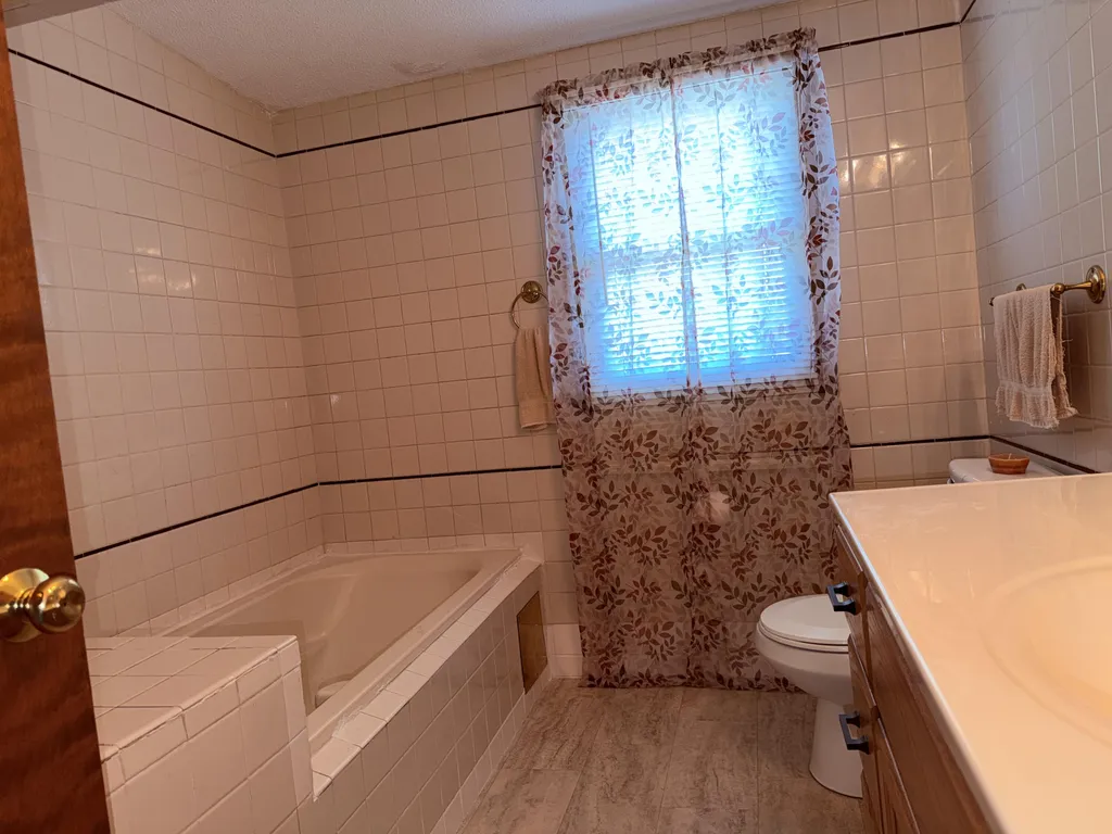 2334 Josephine Avenue Fruitport Charter Township MI 49444
