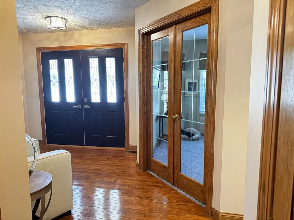 5108 Chanick Street Norton Shores City MI 49441