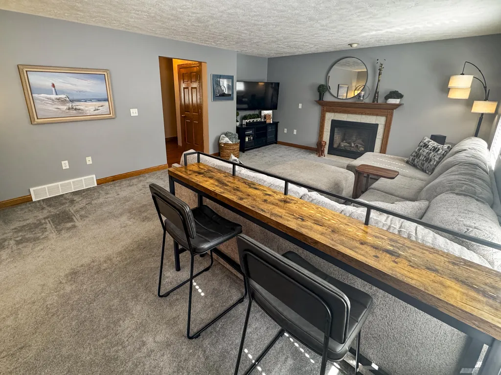 5108 Chanick Street Norton Shores City MI 49441