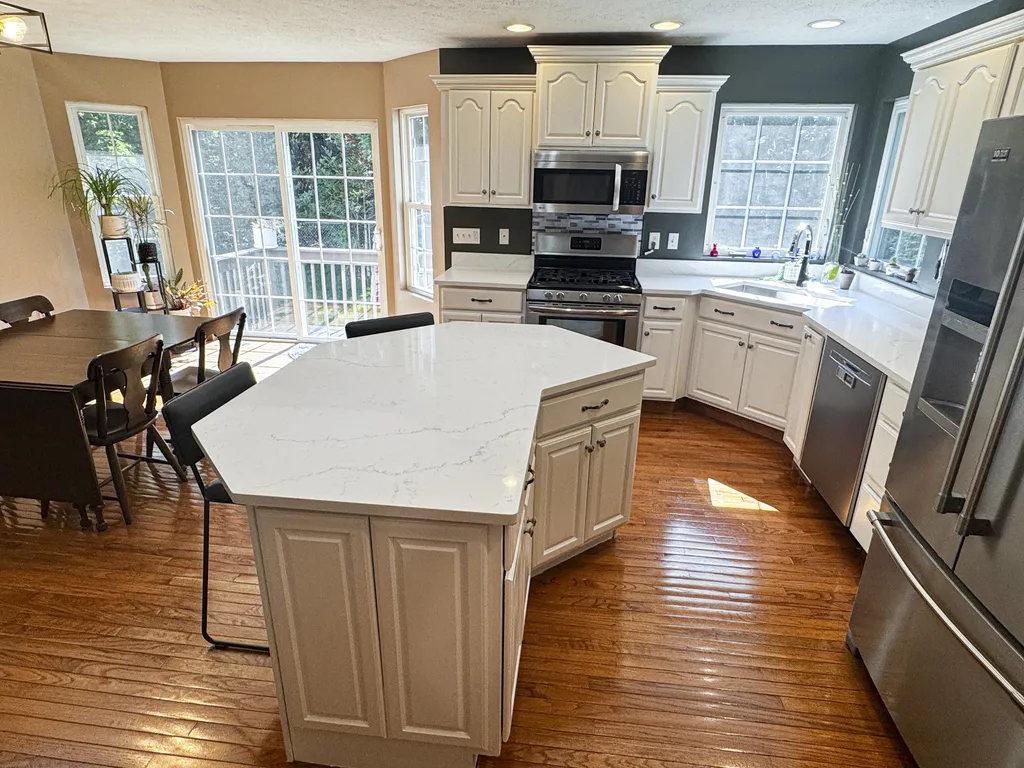 5108 Chanick Street Norton Shores City MI 49441