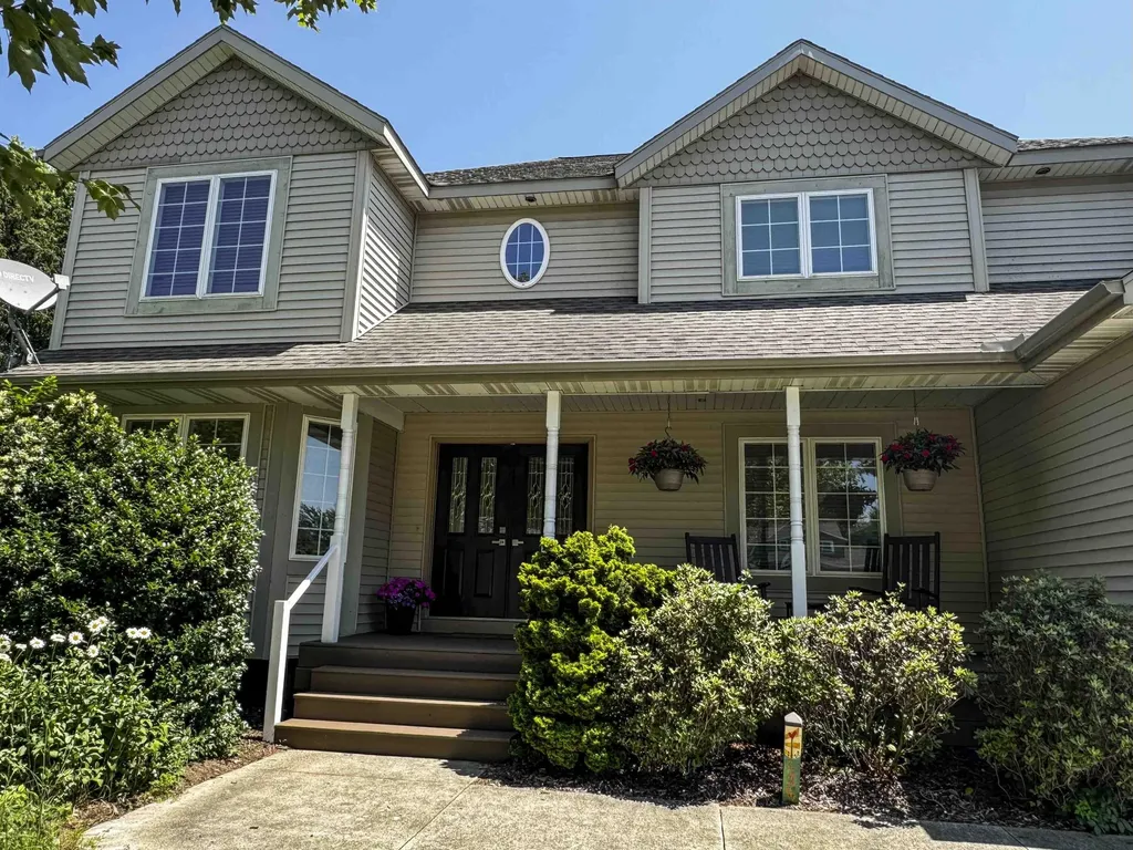 5108 Chanick Street Norton Shores City MI 49441
