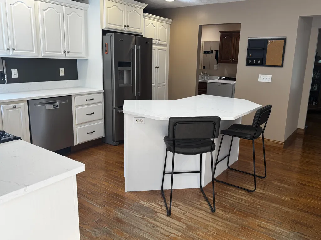 5108 Chanick Street Norton Shores City MI 49441