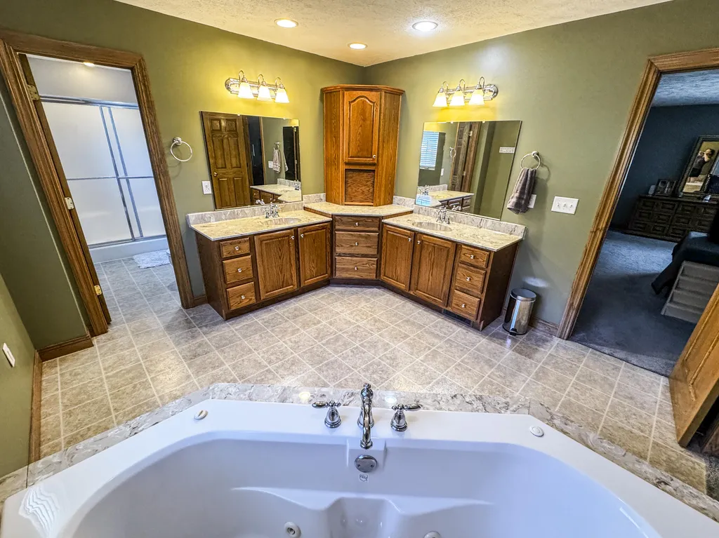 5108 Chanick Street Norton Shores City MI 49441
