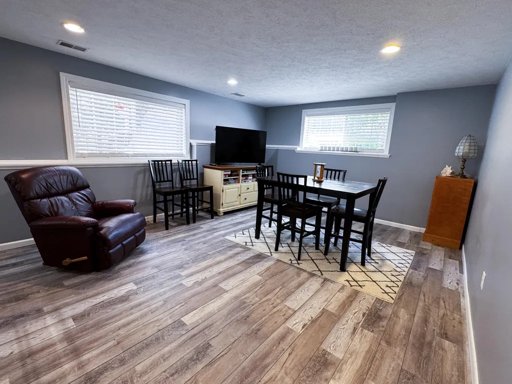 5108 Chanick Street Norton Shores City MI 49441