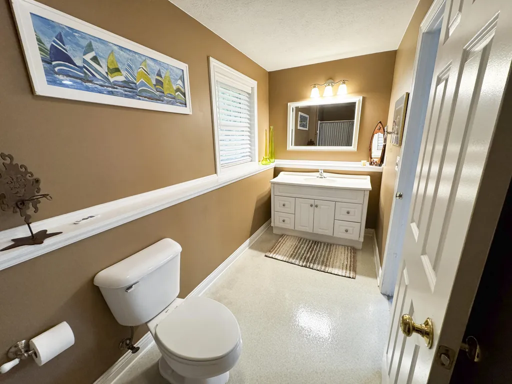 5108 Chanick Street Norton Shores City MI 49441