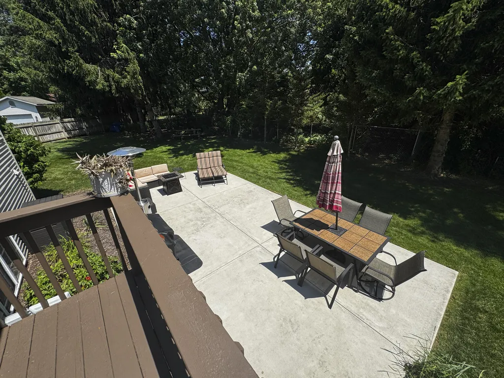 5108 Chanick Street Norton Shores City MI 49441