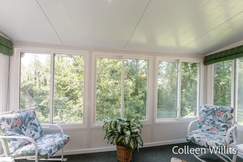 31 Skyline Circle NW Grand Rapids City MI 49504
