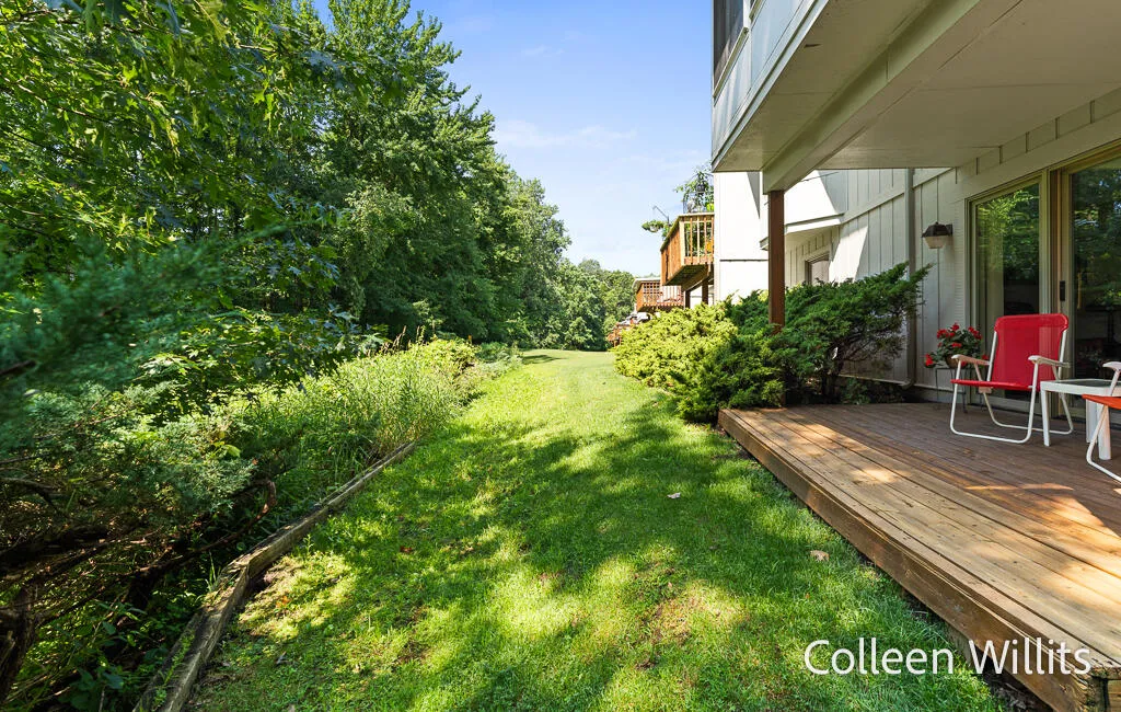 31 Skyline Circle NW Grand Rapids City MI 49504