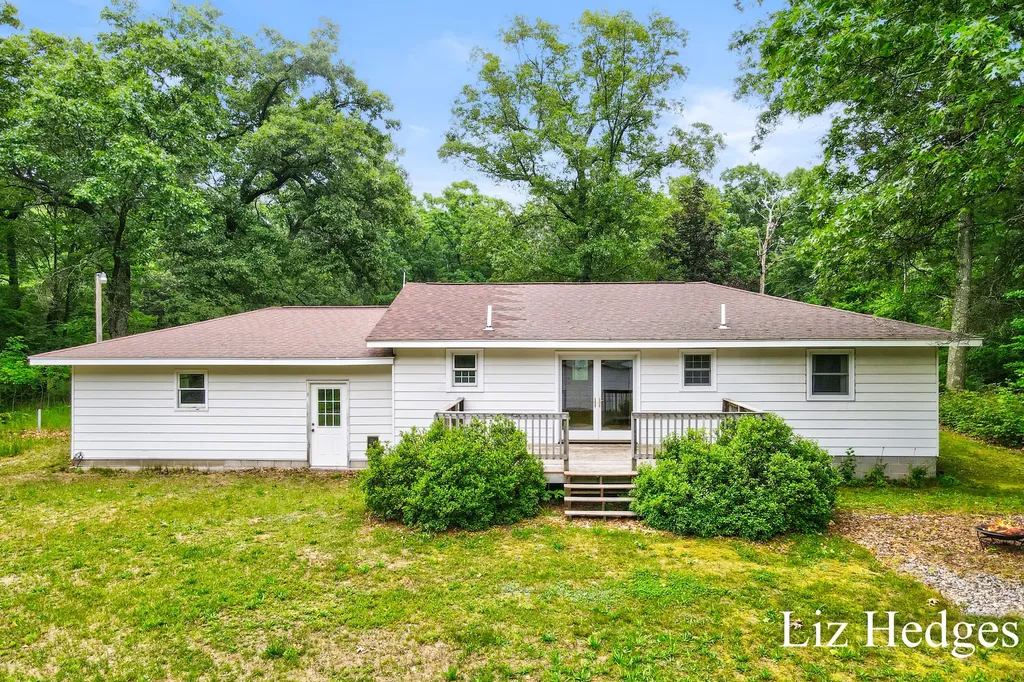 9255 Blue Lake Road Blue Lake Township MI 49457