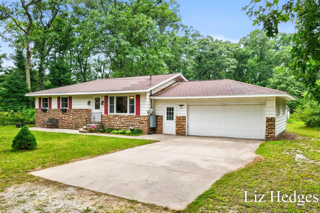 9255 Blue Lake Road Blue Lake Township MI 49457