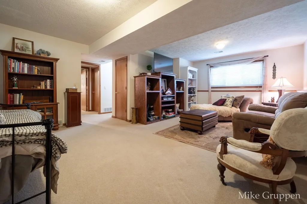 2565 Spring Court Holland Charter Township MI 49464