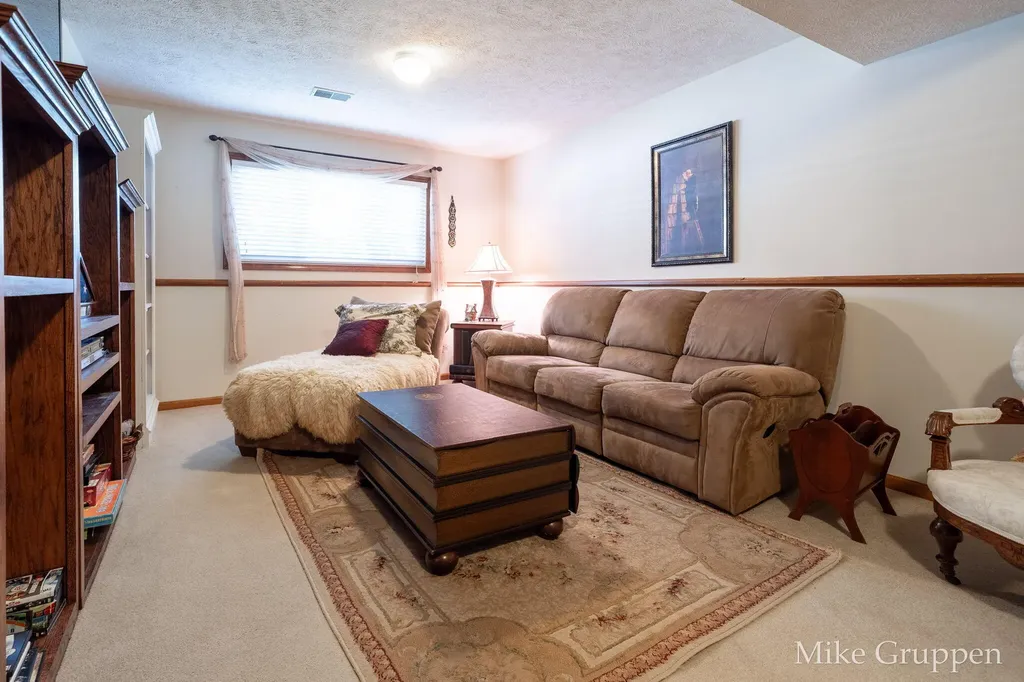 2565 Spring Court Holland Charter Township MI 49464