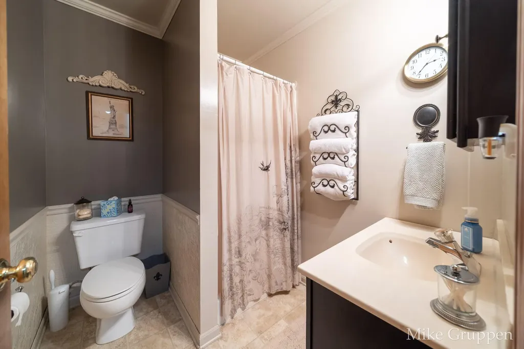 2565 Spring Court Holland Charter Township MI 49464