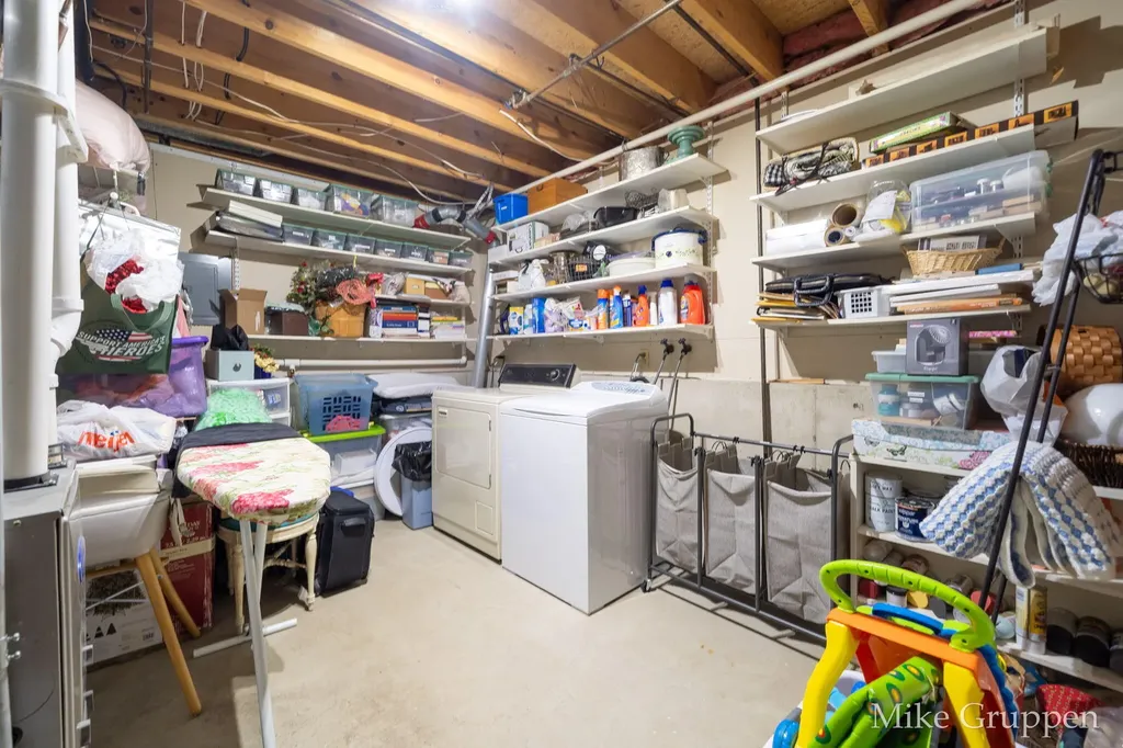 2565 Spring Court Holland Charter Township MI 49464