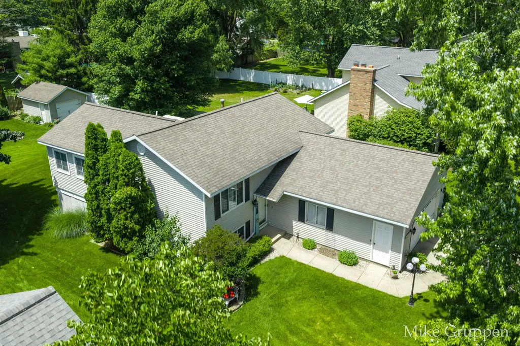 2565 Spring Court Holland Charter Township MI 49464