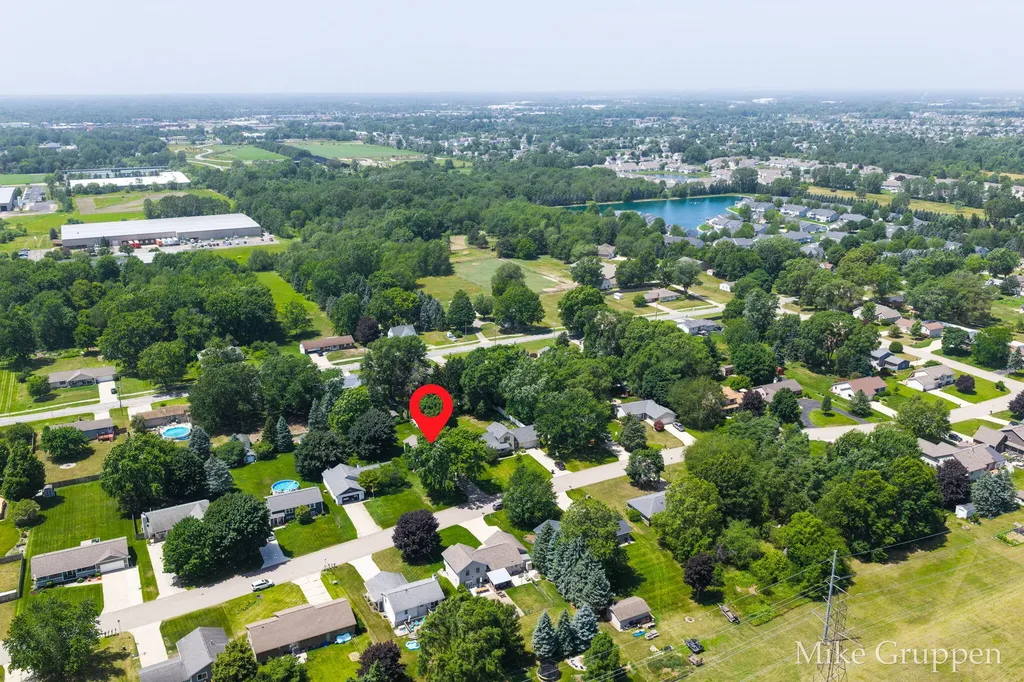 2565 Spring Court Holland Charter Township MI 49464