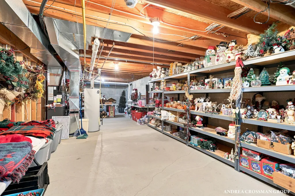 1095 Becker Road Muskegon Charter Township MI 49445