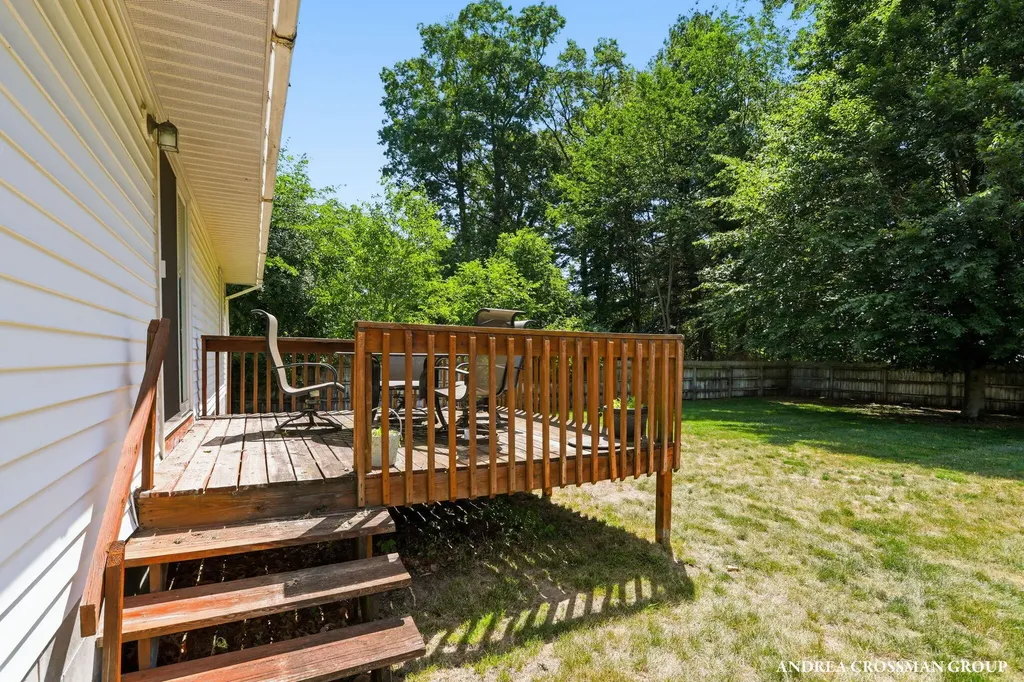1095 Becker Road Muskegon Charter Township MI 49445