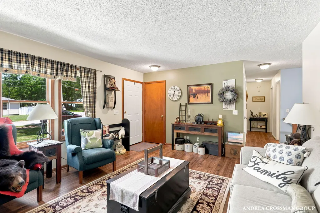 1095 Becker Road Muskegon Charter Township MI 49445