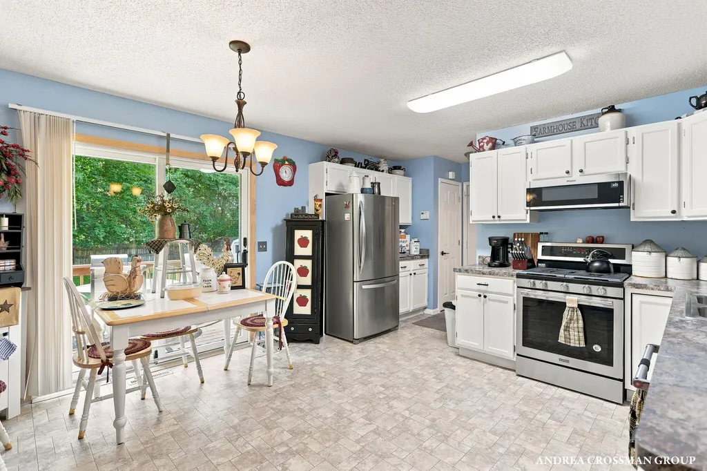 1095 Becker Road Muskegon Charter Township MI 49445
