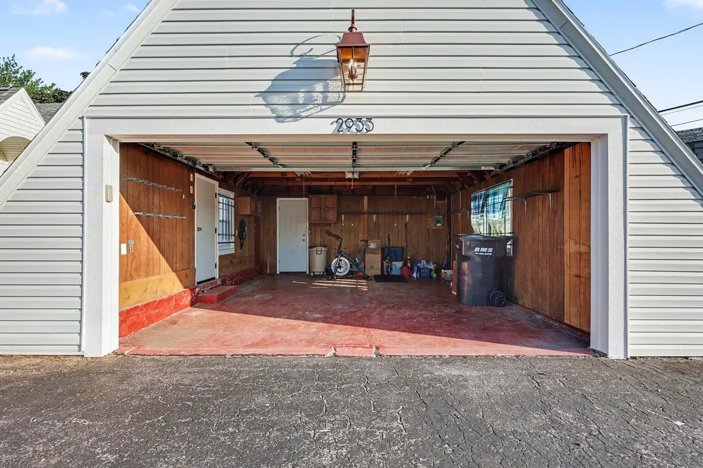 2933 Dawes Road Roosevelt Park City MI 49441