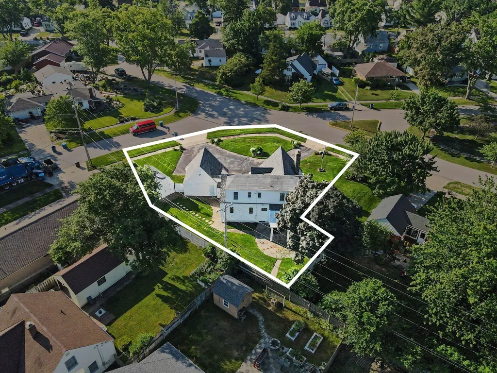 2933 Dawes Road Roosevelt Park City MI 49441