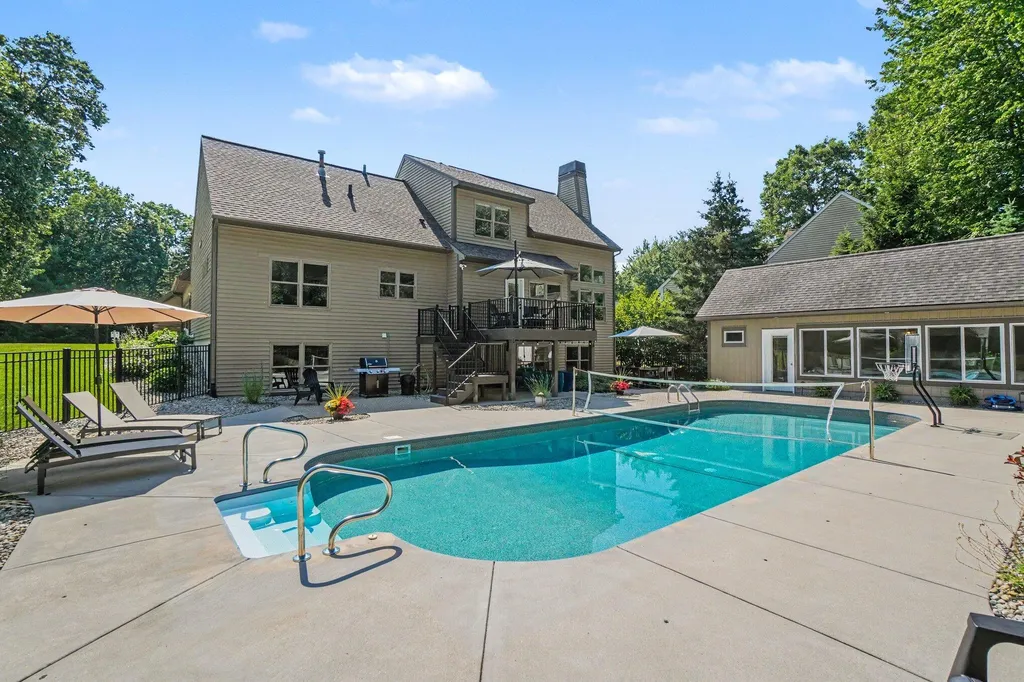 16033 Waterleaf Trail Spring Lake Township MI 49456