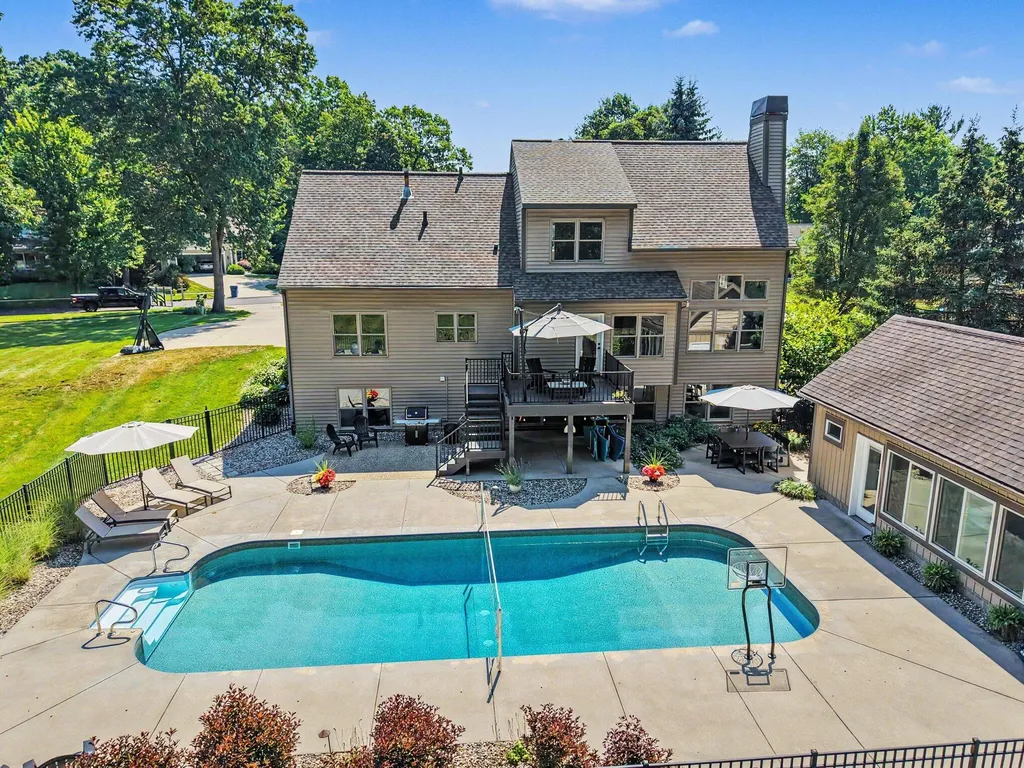 16033 Waterleaf Trail Spring Lake Township MI 49456