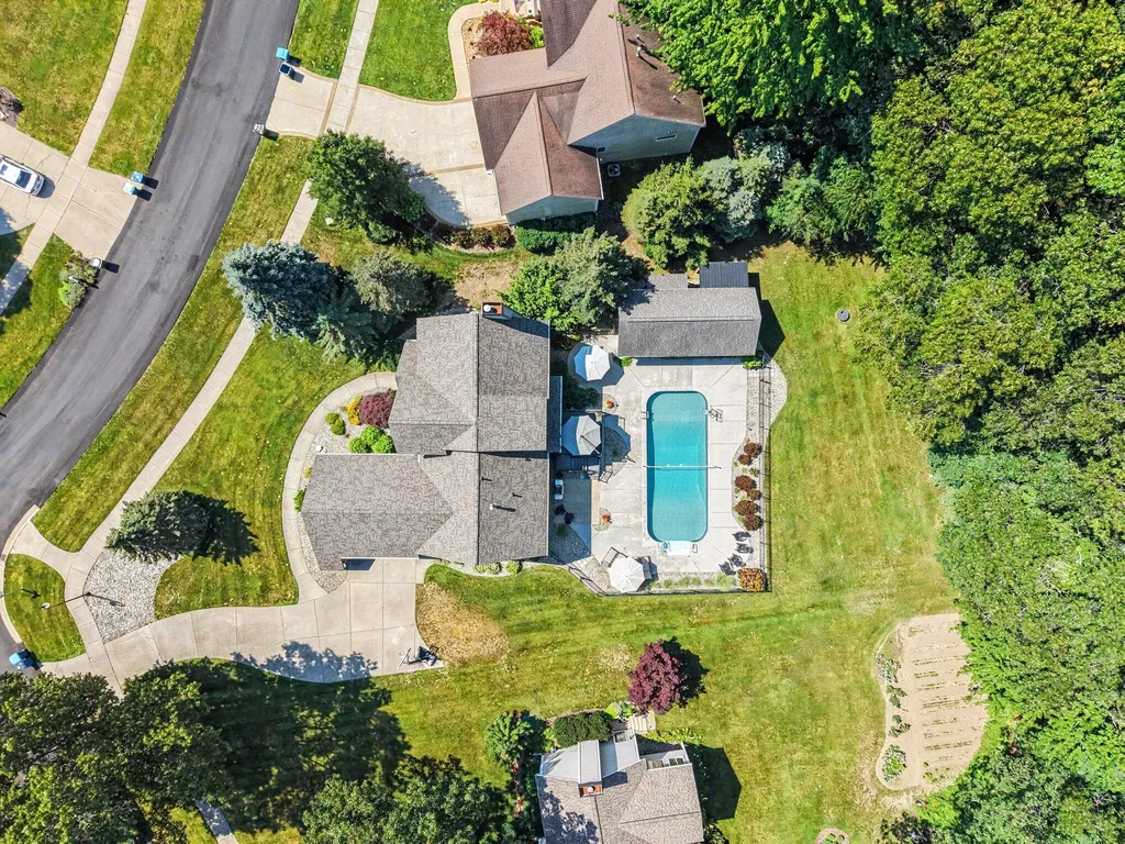 16033 Waterleaf Trail Spring Lake Township MI 49456
