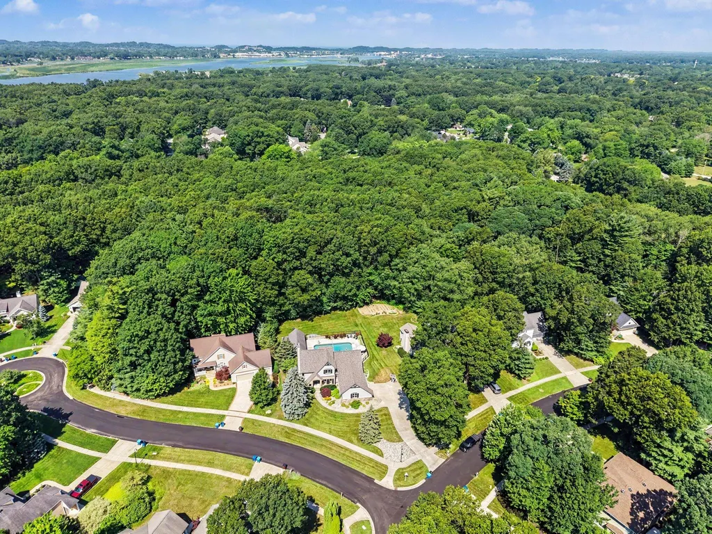 16033 Waterleaf Trail Spring Lake Township MI 49456