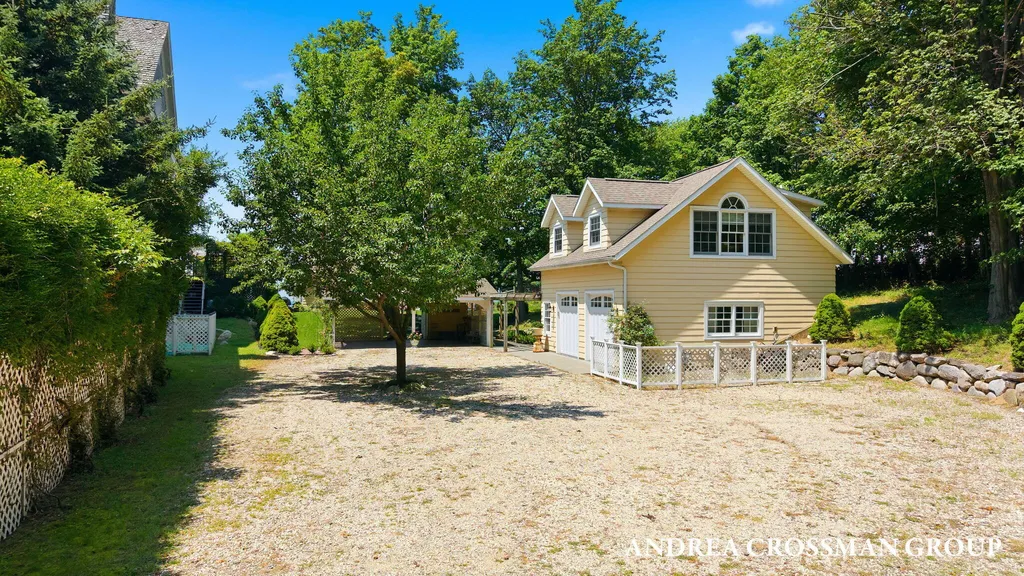 2086 Ryder Road Ganges Township MI 49408