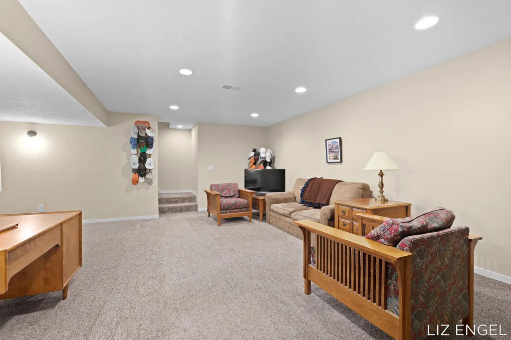 762 Wilderness Ridge Drive Unknown City MI 49406
