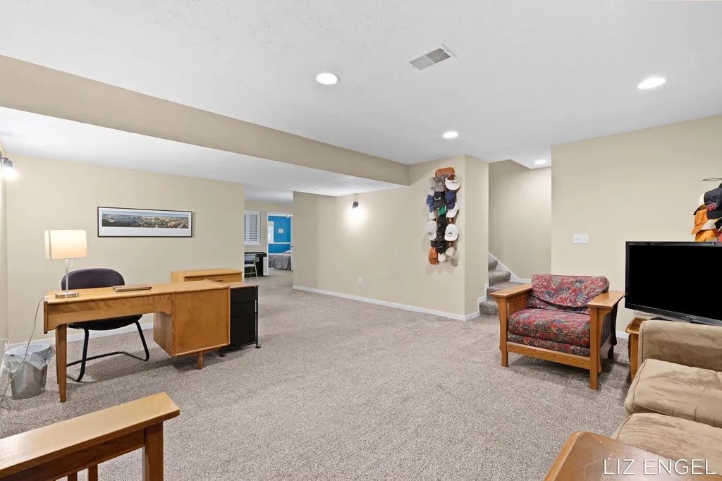 762 Wilderness Ridge Drive Unknown City MI 49406