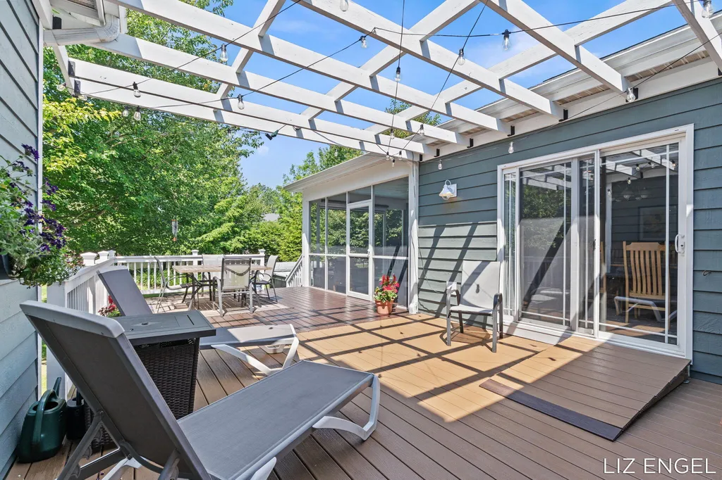 762 Wilderness Ridge Drive Unknown City MI 49406