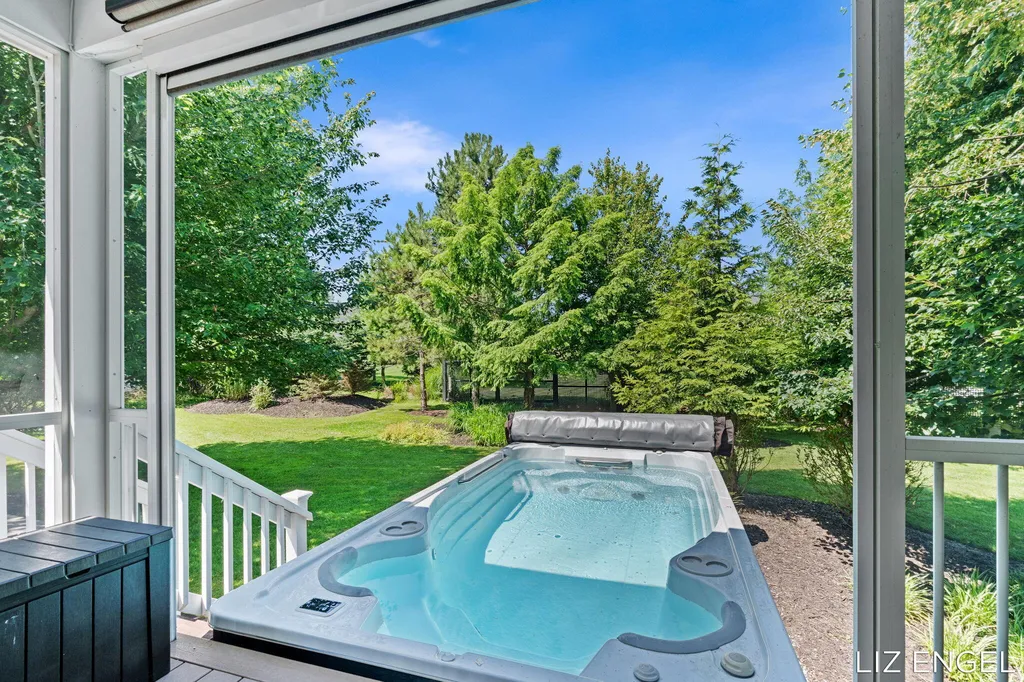 762 Wilderness Ridge Drive Unknown City MI 49406