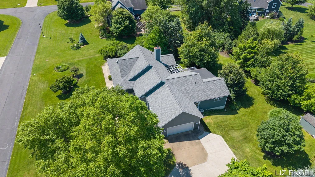762 Wilderness Ridge Drive Unknown City MI 49406