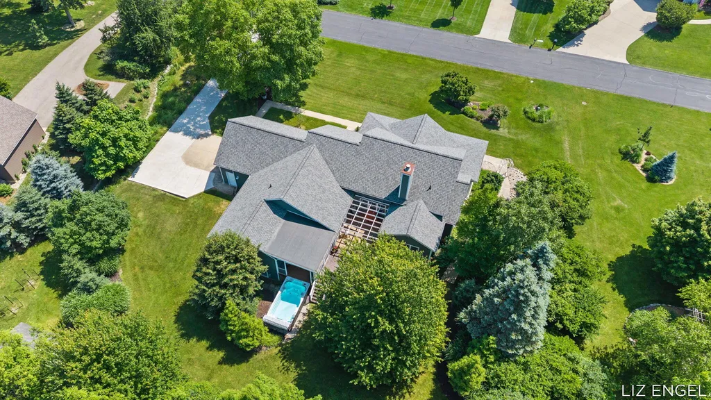 762 Wilderness Ridge Drive Unknown City MI 49406