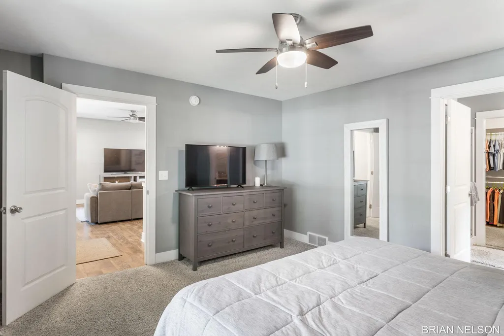 3380 Hollywood Drive Park Township MI 49424