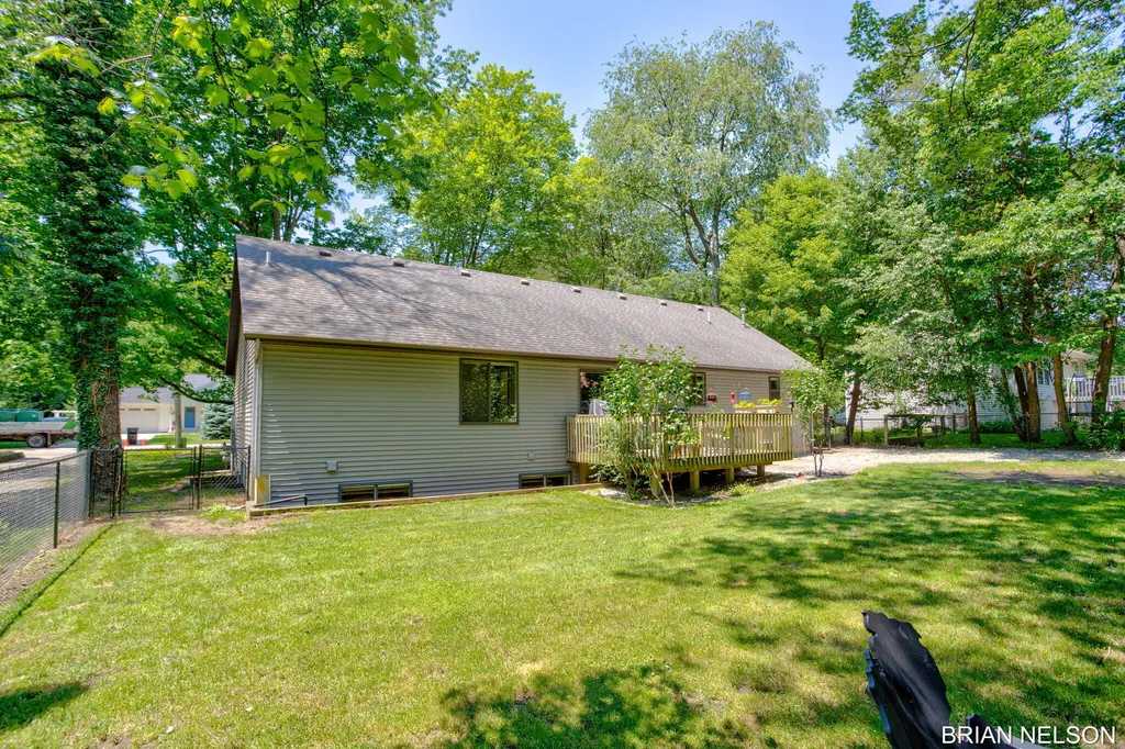 3380 Hollywood Drive Park Township MI 49424