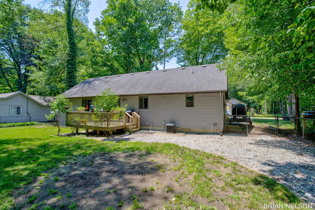 3380 Hollywood Drive Park Township MI 49424