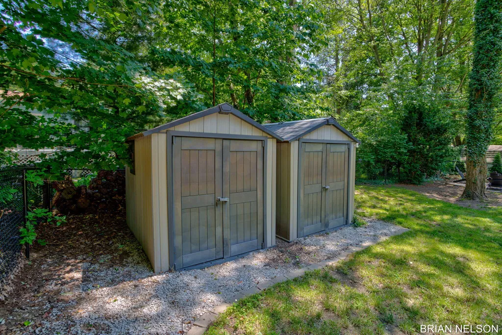 3380 Hollywood Drive Park Township MI 49424